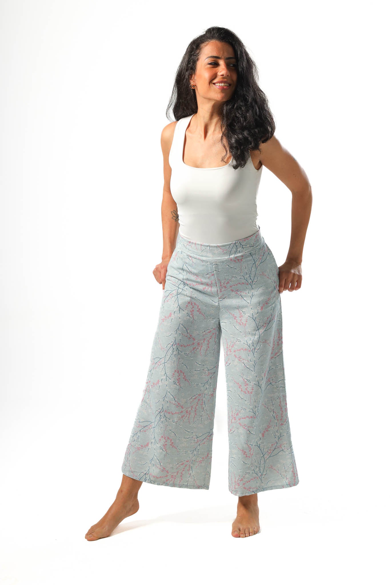Wide leg pants, half elastic waist - Lite Blue