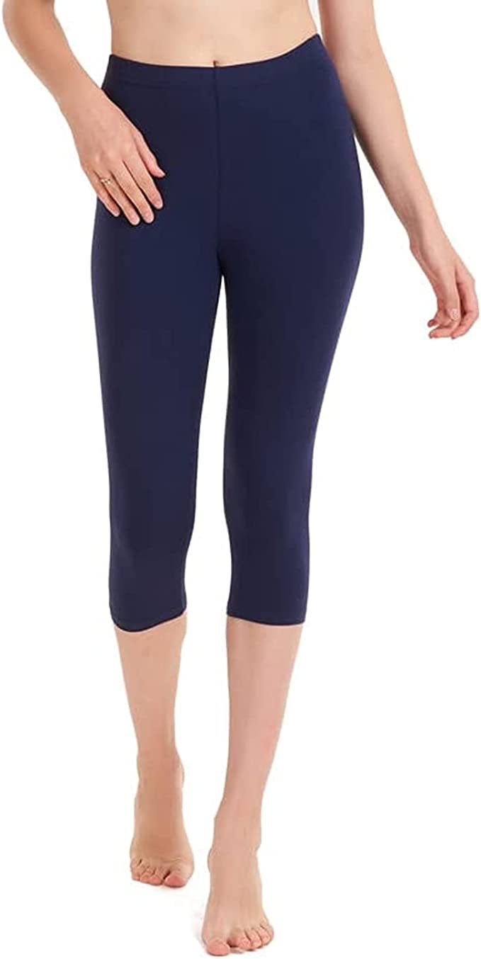 Women's Capri Leggings For Comfort and Style - Red Cotton