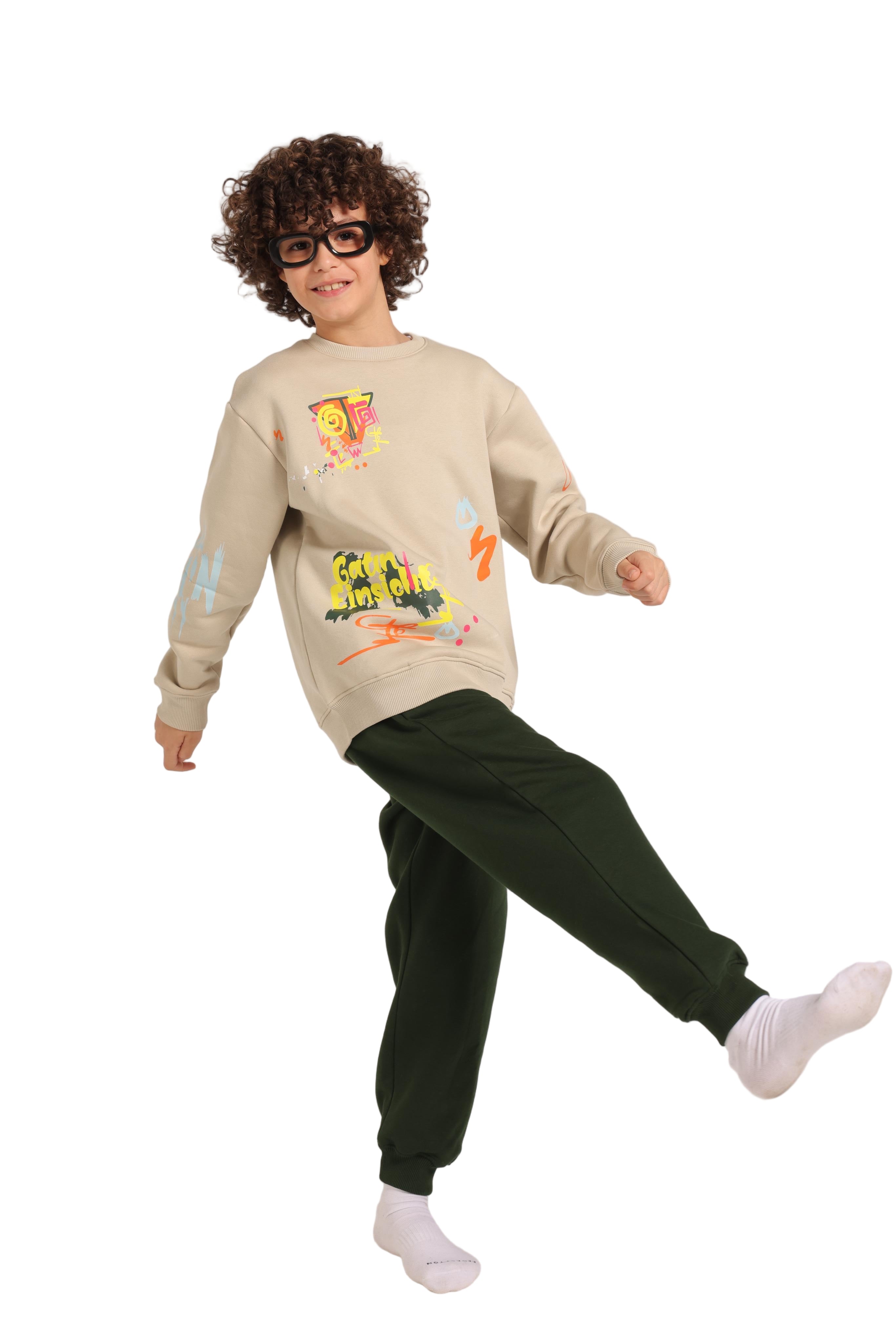 Trendy Boy's Graffiti Sweatshirt & Jogger Set