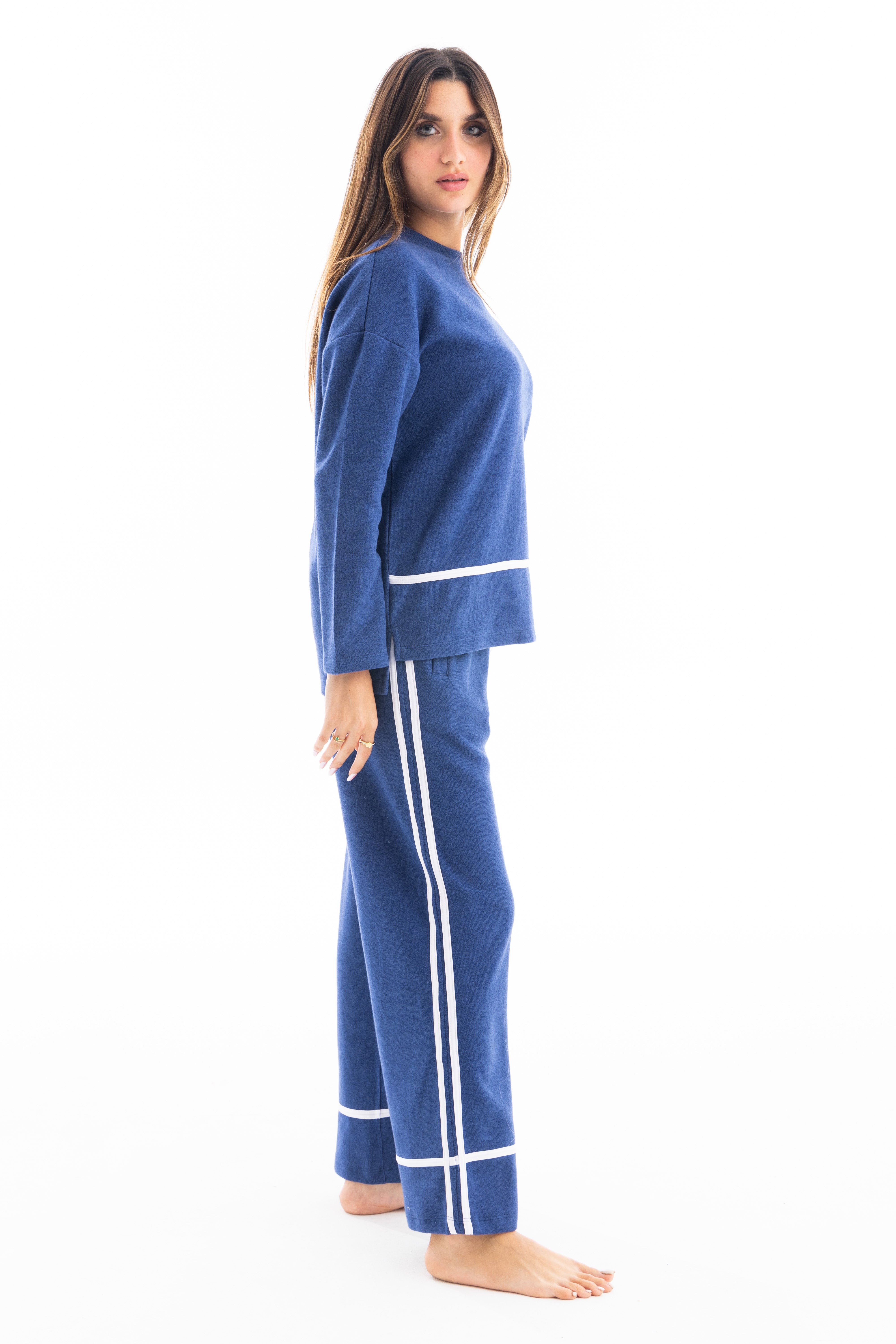Womens Crew Neck Winter Pajama From Red Cotton - Zahry