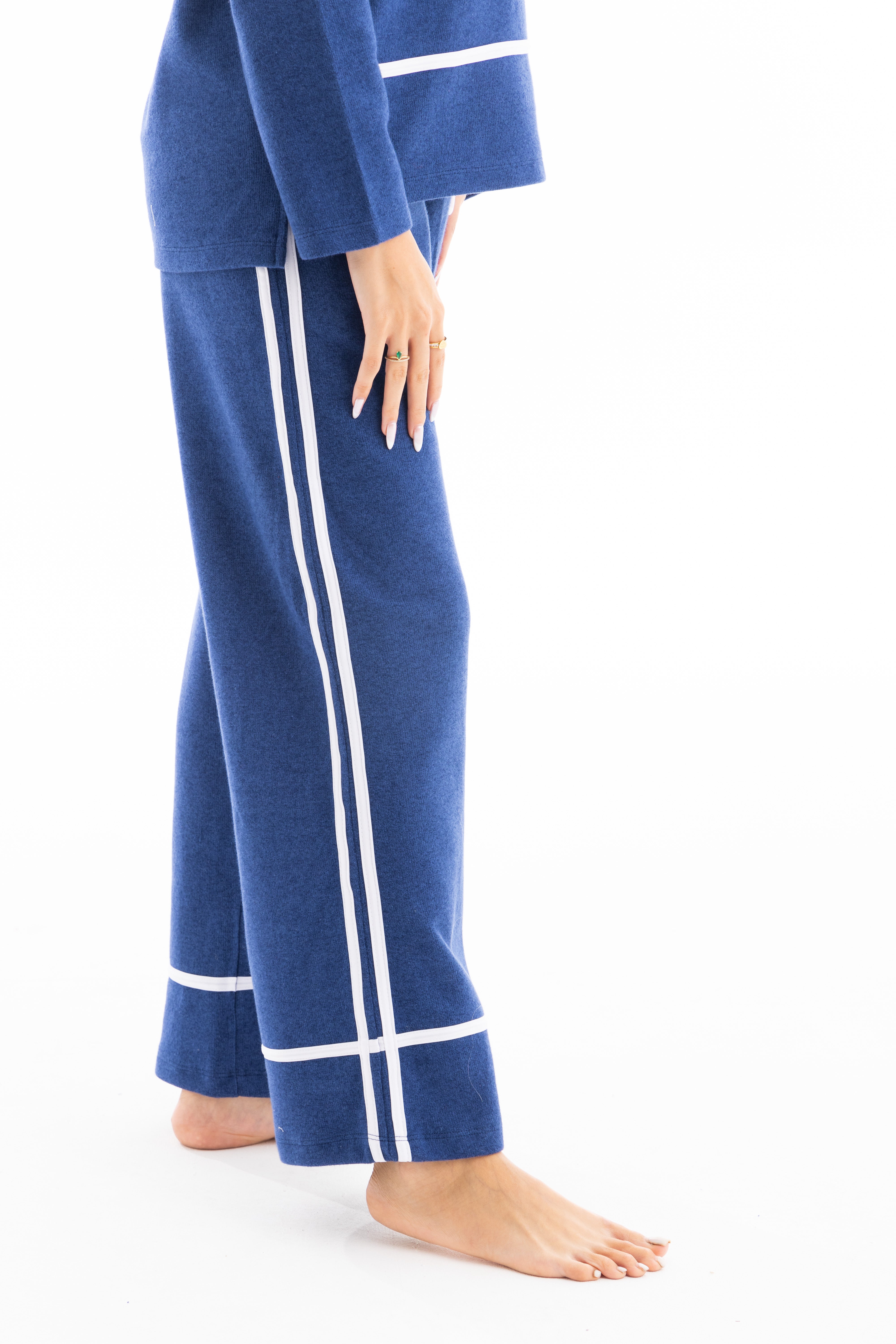 Womens Crew Neck Winter Pajama From Red Cotton - Zahry