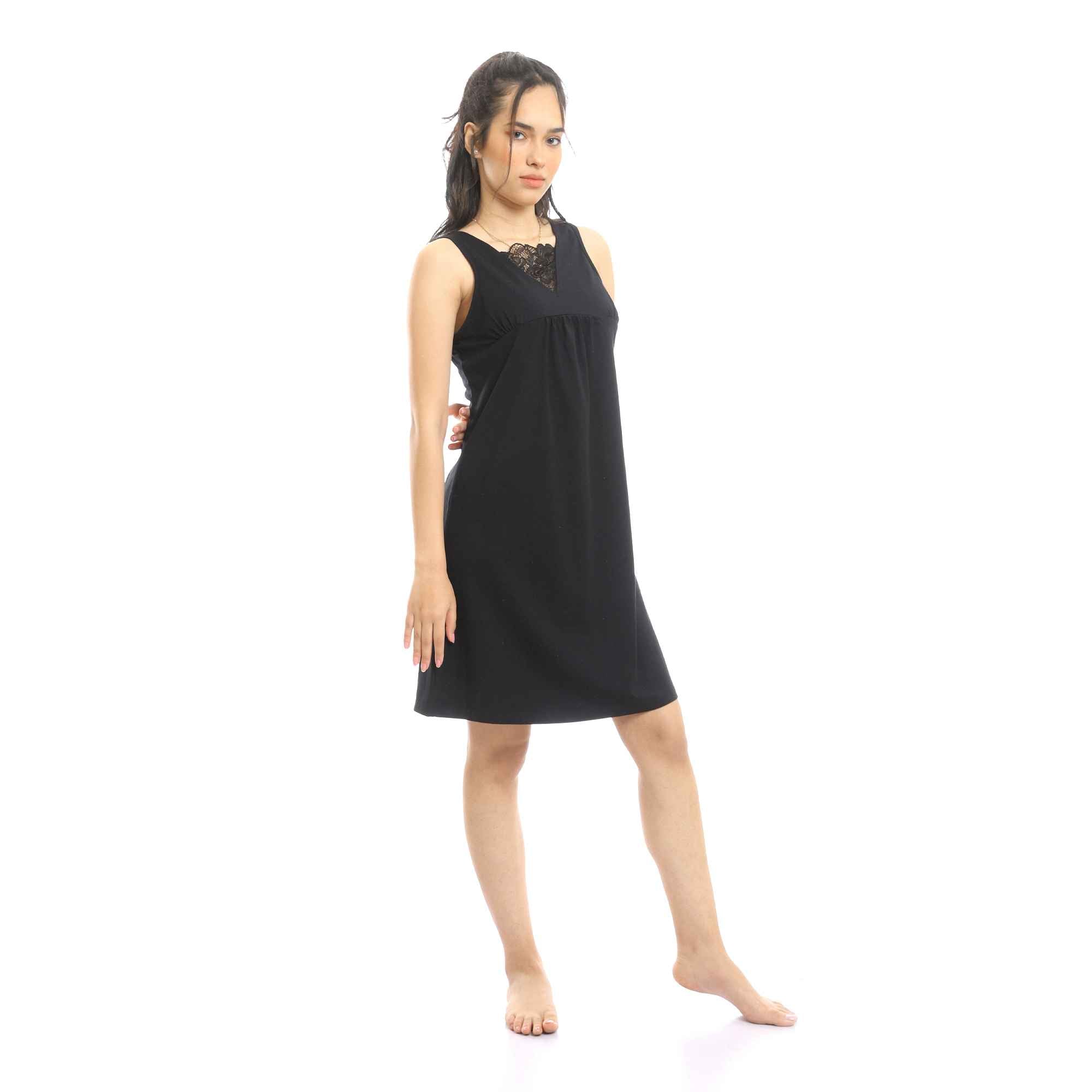 Sleeveless Short Nightgown With Lace Chest - Black