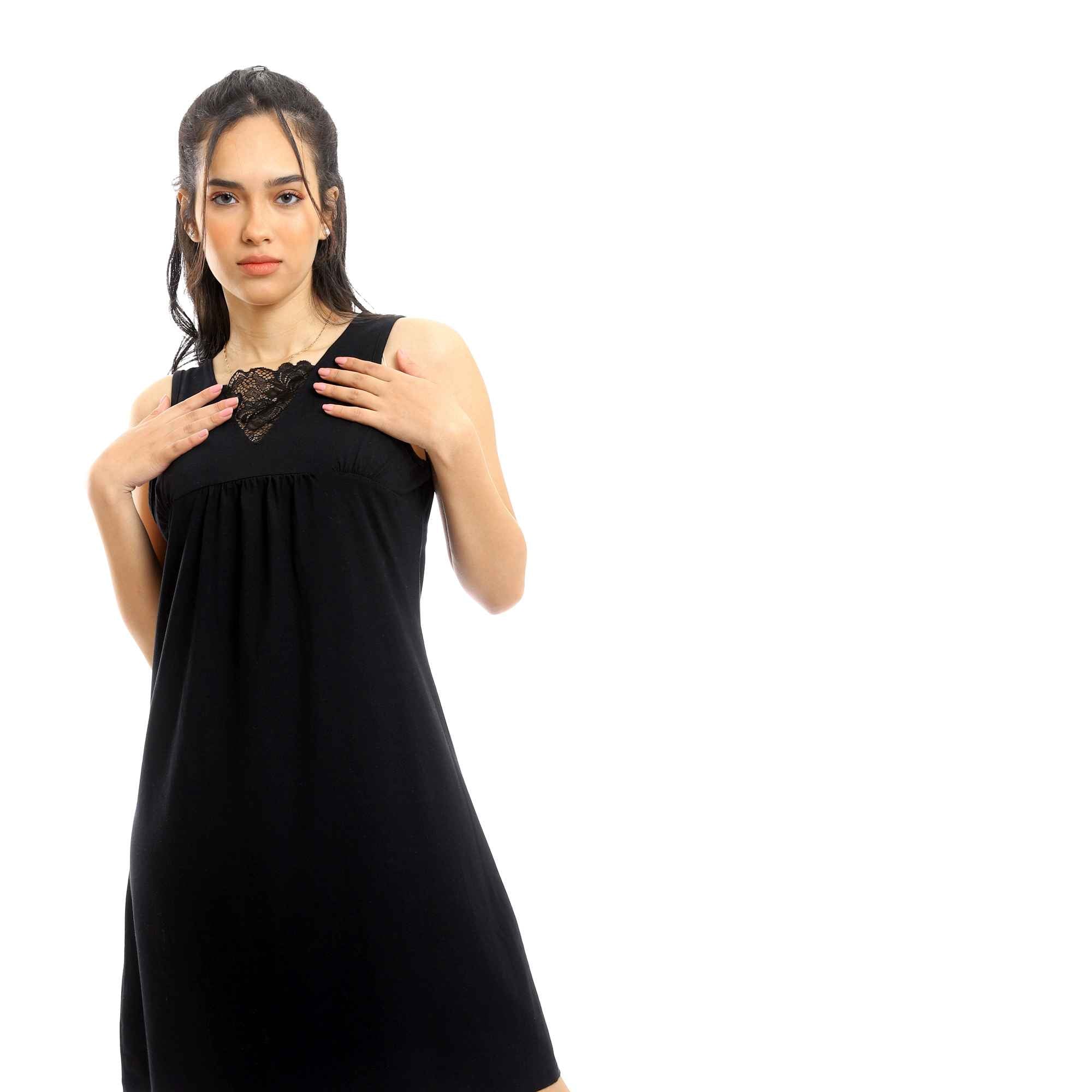 Sleeveless Short Nightgown With Lace Chest - Black