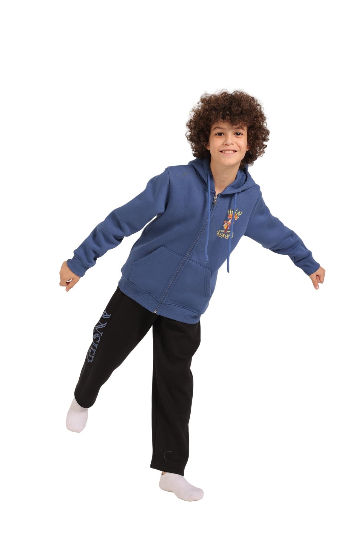 Boy's Zipped Hoodie and Pants Set - Cozy Winter Loungewear - Red Cotton